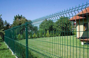 Купити Сітка секційна зел. 200х50х4,0/3,0 1,26х2,5м фото та ціна